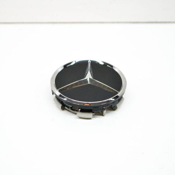A4704000200 - Mercedes-Benz X-Class W470 Wheel Hub Cap Cover A4704000200, Original Part