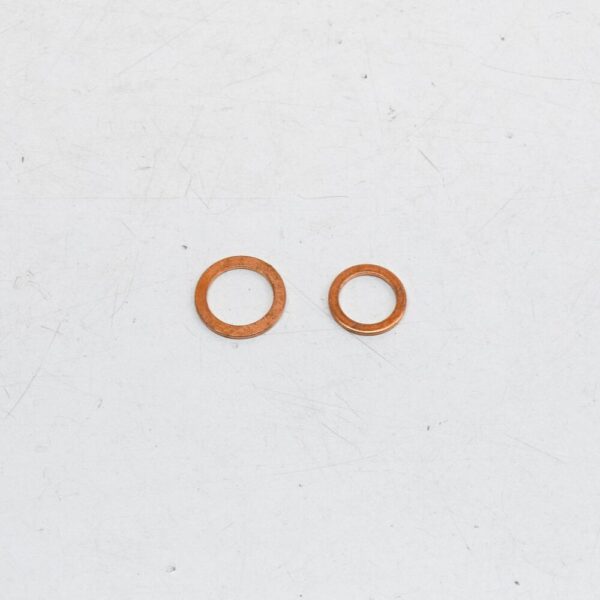 A6011800109 - Mercedes-Benz 190 W201 oil filter A6011800109 new original