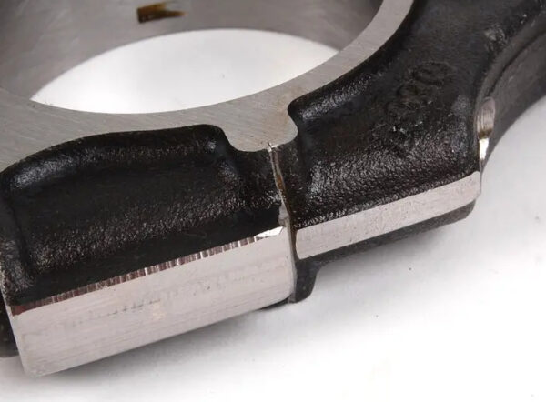 A6030302920 - NEW MERCEDES-BENZ E W210 CONNECTING ROD A6030302920 ORIGINAL