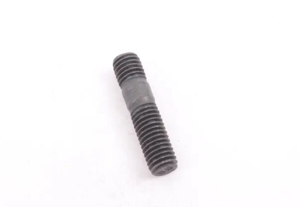 A6039900605 - NEW MERCEDES-BENZ VITO W638 TURBOCHARGER STUD BOLT A6039900605 ORIGINAL