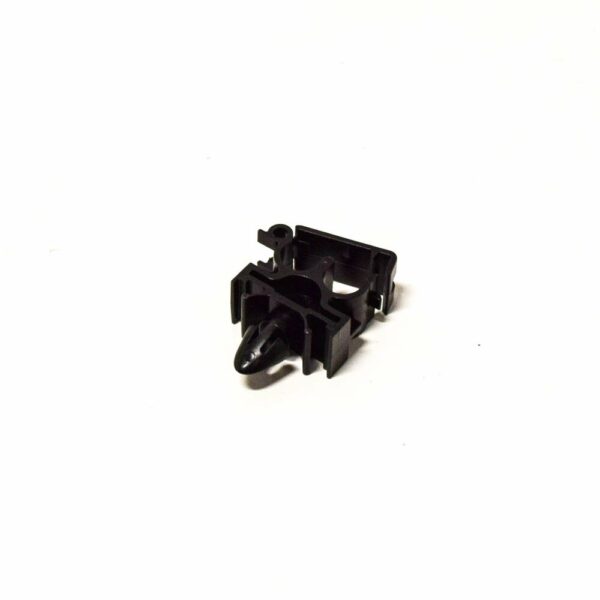 A6110781241 - NEW MB C-CLASS W203 FUEL PIPE RETAINING CLIP A6110781241 ORIGINAL
