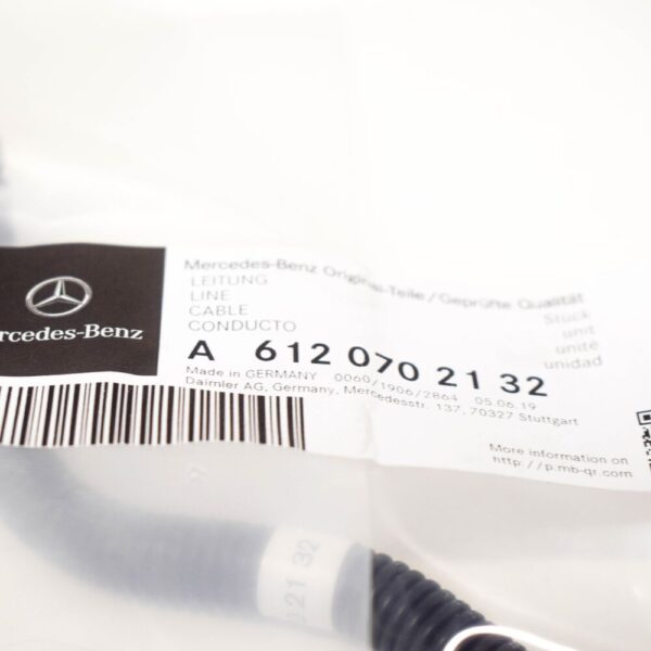 A6120702132 - Mercedes Benz E W210 fuel line hose E270 diesel A6120702132 NEW