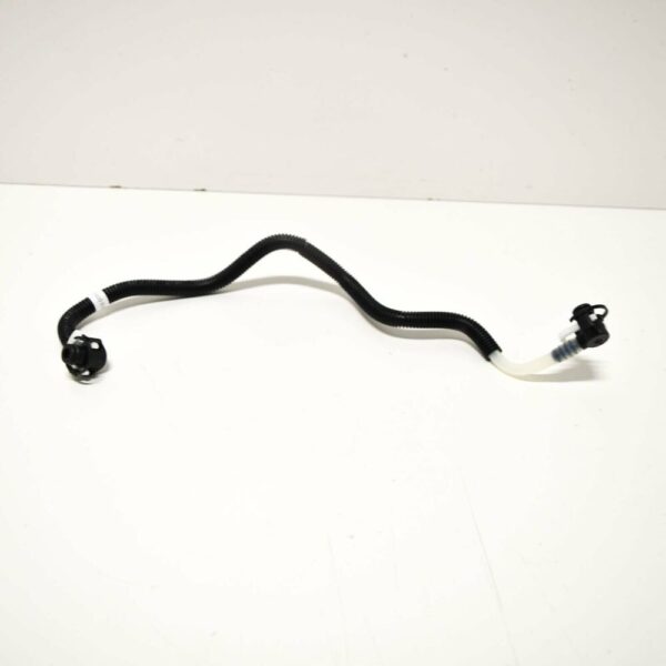 A6130700632 - NEW MERCEDES BENZ C W203 FUEL FILTER TO PUMP PIPE LINE A6130700632