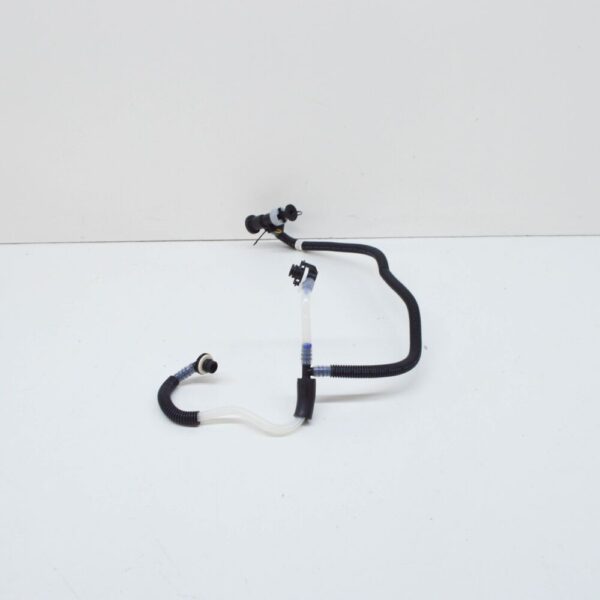 A6130702232 - Mercedes-Benz OM613 E-Class Plastic T Piece Fuel Pipe A6130702232 GENUINE NEW