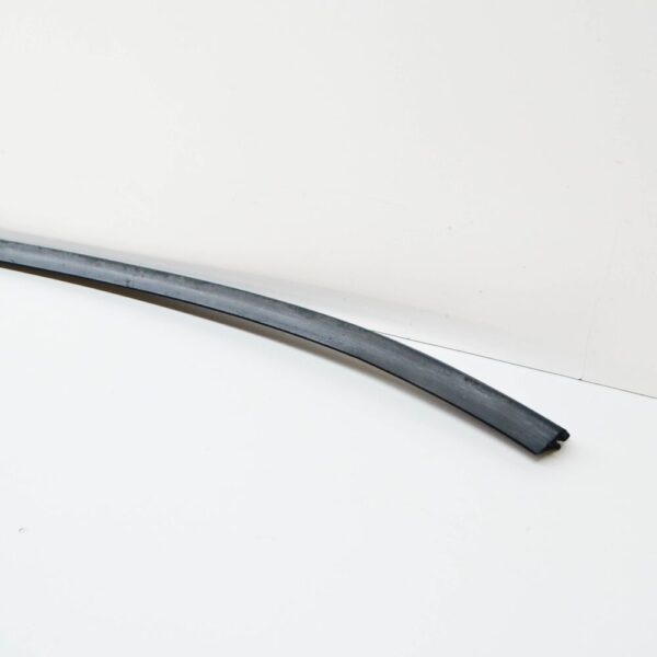 A6387250023 - NEW MERCEDES-BENZ VITO 638 LEFT INSIDE DOOR WINDOW SEAL A6387250023