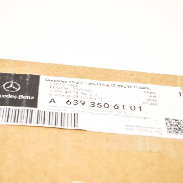 A6393506101 - MB VITO W639 Rear Axle Final Drive Bearing Bracket A6393506101 NEW GENUINE