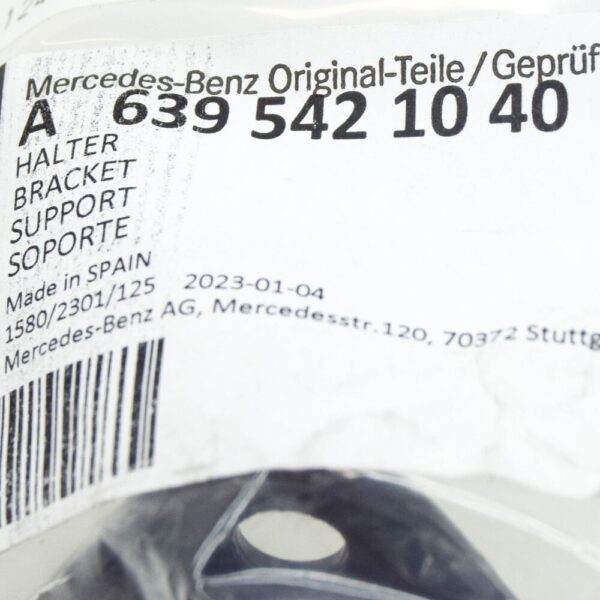 A6395421040 - Mercedes-Benz Vito W639 Rear Left Level Sesnor Bracket A6395421040 NEW GENUINE