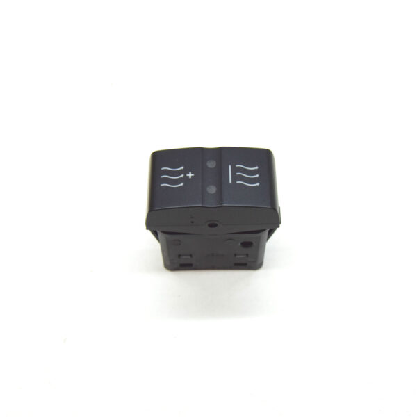A6395451907 - MERCEDES-BENZ VITO W639 INDEPENDENT HEATING SWITCH A6395451907 NEW GENUINE