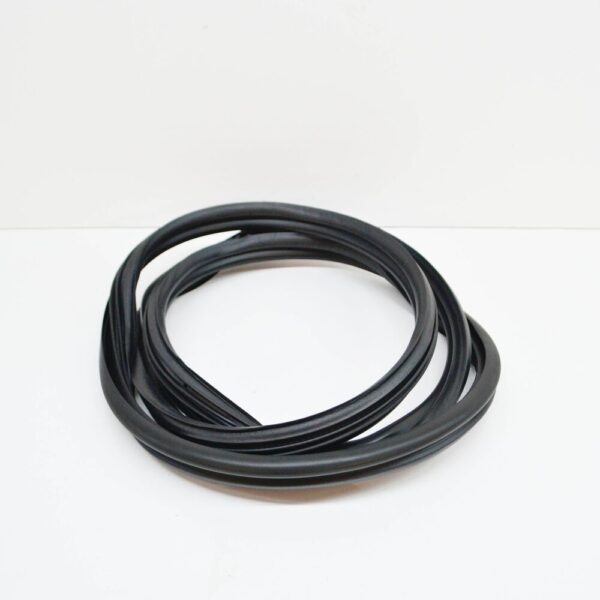 A6396712720 - NEW MERCEDES-BENZ VITO W639 REAR VENTILATOR WINDOWS SEAL A6396712720 ORIGINAL