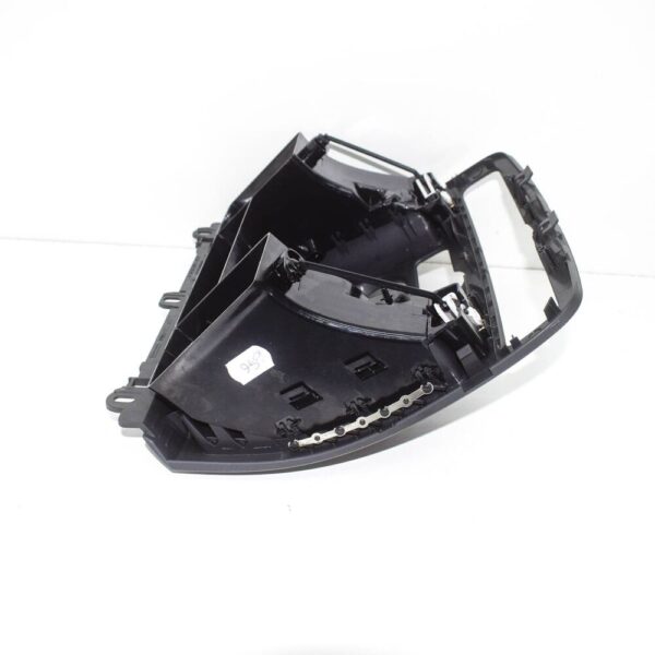 A63968000077241 - MB VITO W639 Instrument Center Panel Top Cover A63968000077241 NEW GENUINE
