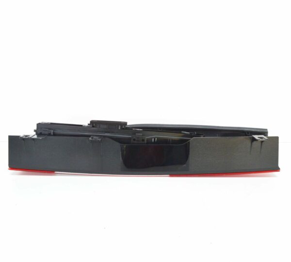 A6398200264 - NEW MERCEDES-BENZ VITO W639 REAR RIGHT BOTTOM TAIL LAMP A6398200264