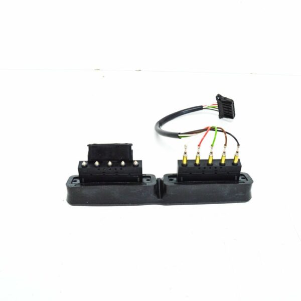 A6398200554 - NEW MB VITO W639 SIDE LOADING DOOR CONTACT PINS A6398200554