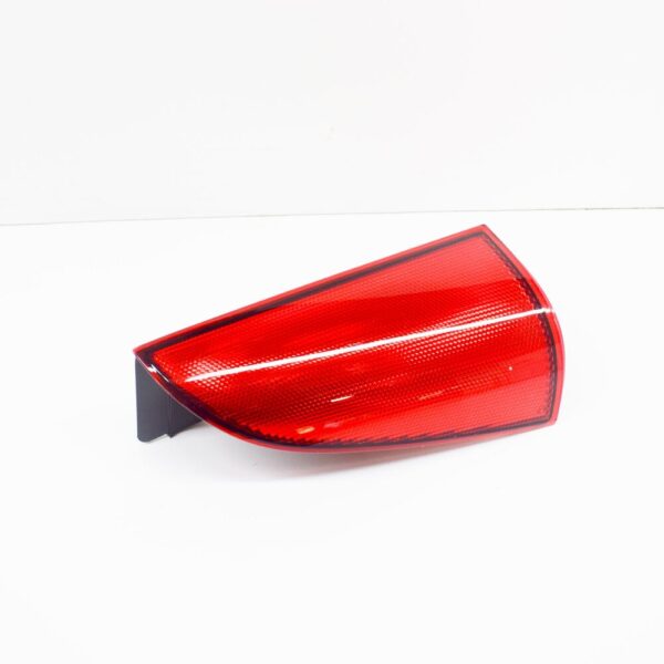 A6398201864 - NEW MERCEDES BENZ VITO W639 REAR LEFT TOP REFLECTOR A6398201864 ORIGINAL
