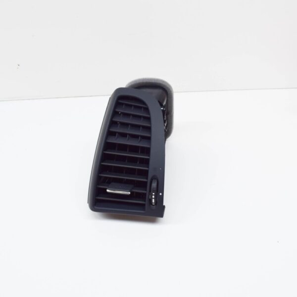 A63983001549F75 - MB VITO W639 Dashboard Left Outside Lateral Nozzle A63983001549F75 NEW GENUINE