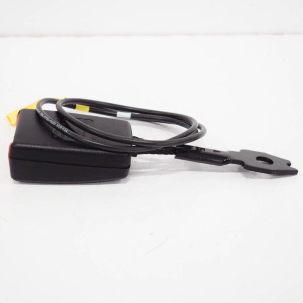 A63986000699051 - Mercedes-Benz Vito W639 Front Seat Belt Buckle A63986000699051 NEW GENUINE +
