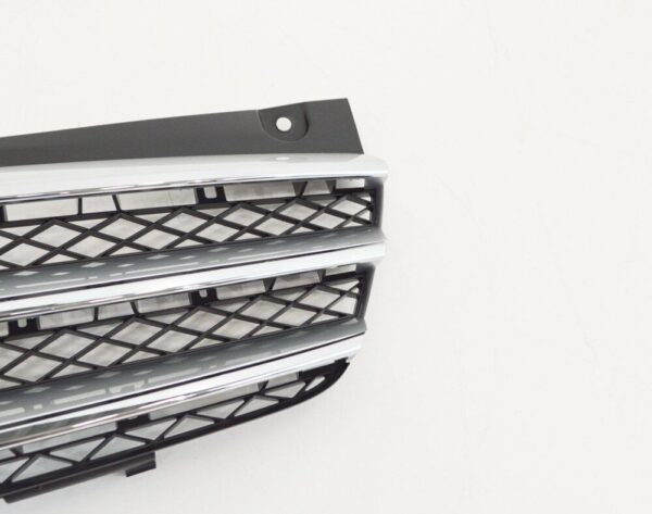 A6398800083 - MERCEDES-BENZ VITO W639 Radiator Grille A639988000839775 NEW GENUINE