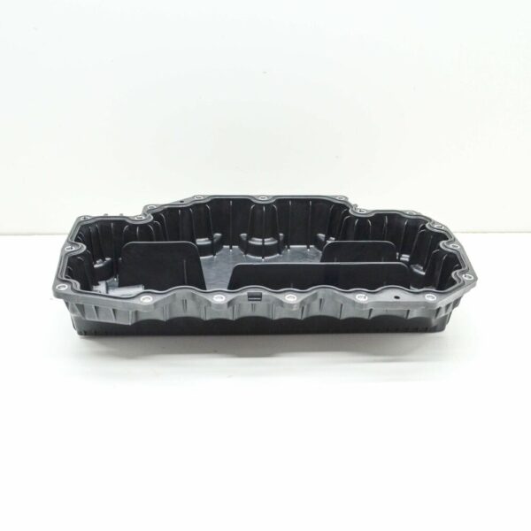 A6420100910 - NEW MB C W205 CRANKCASE OIL PAN SUMP LOWER PART A6420100910 ORIGINAL