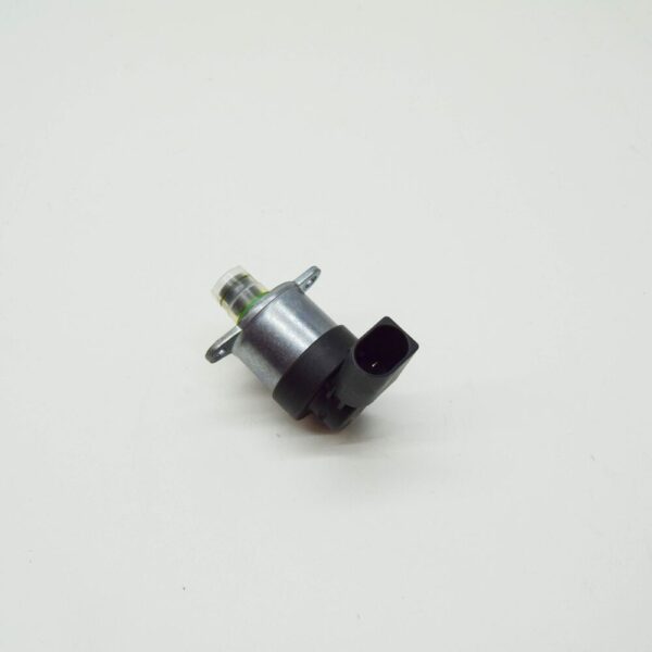 A6420740284 - NEW MERCEDES-BENZ GLE W166 FUEL PRESSURE REGULATOR VALVE A6420740284 ORIGINAL
