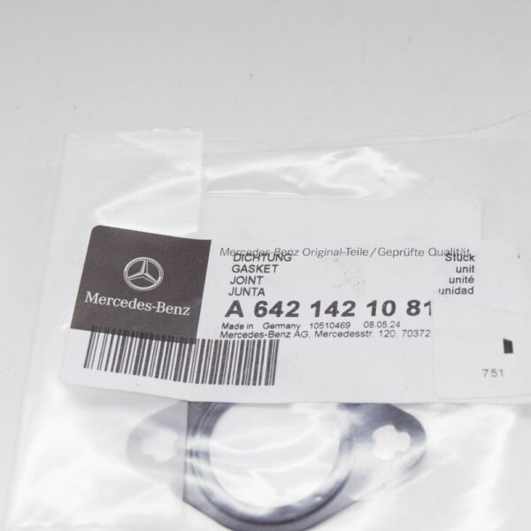 A6421421081 - MB ML W164 Exhaust Pipe To Heat Exchanger Oval Seal A6421421081 NEW GENUINE