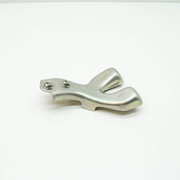 A6510900727 - NEW MB C W204 HEAT EXCHANGER TO CYLINDER HEAD SUPPORT A6510900727 ORIGINAL