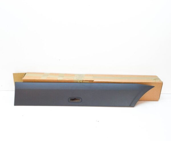 A90669032009B51 - MB SPRINTER 906 Left Rear Quarter Moulding Trim A90669441009B51 NEW GENUINE