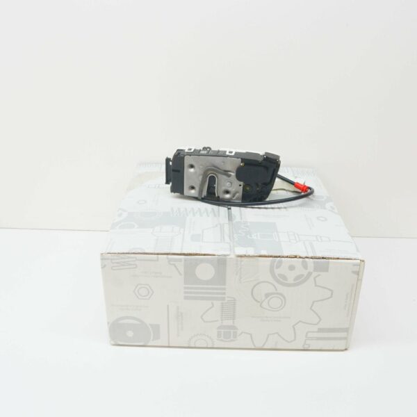 A9067400935 - NEW MERCEDES BENZ SPRINTER 906 REAR PANEL DOOR LOCK A9067400935 10-17 ORIGINAL