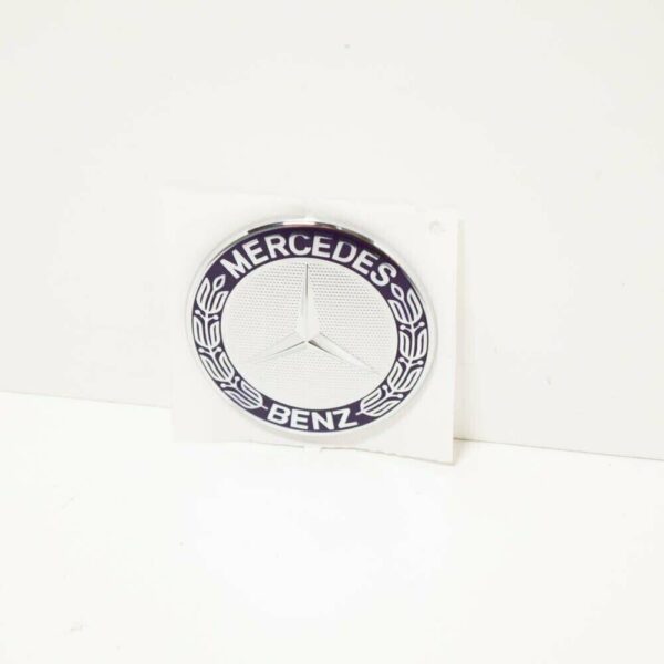 A90681704165337 - NEW ORIGINAL EMBLEM MERCEDES BENZ SPRINTER ENGINE HOOD