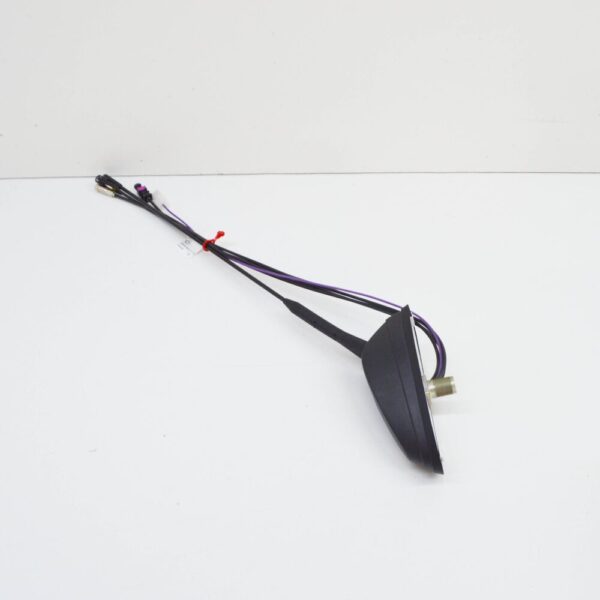 A9068200175 - MERCEDES BENZ SPRINTER W906 GPS ANTENNA A9068200175 NEW GENUINE