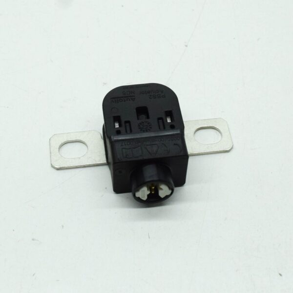 N000000008776 - Mercedes-Benz GLA H247 Battery Disconnect Fuse N000000008776 NEW