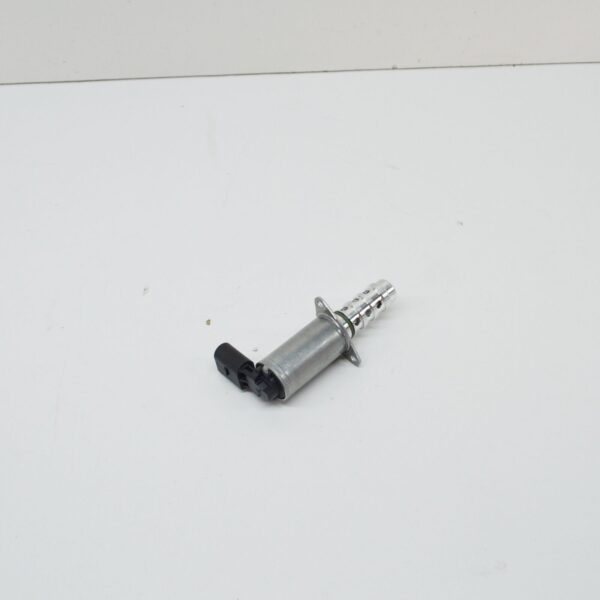 06F109257C - AUDI A3 8P Engine Variable Valve Timing Solenoid 06F109257C ORIGINAL