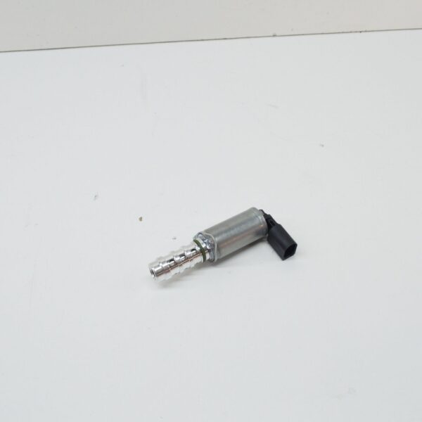06F109257C - AUDI A3 8P Engine Variable Valve Timing Solenoid 06F109257C ORIGINAL