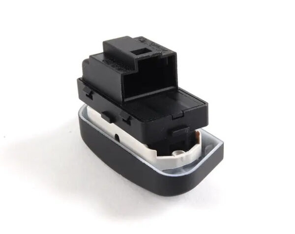 3C0962136BREH - NEW VW PASSAT B6 CANTRAL LOCKING SYSTEM SAFETY SWITCH 3C0962136BREH ORIGINAL
