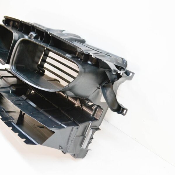 51647211508 - BMW 6 F06 Front Radiator Air Duct 51647211508 7211508 2016 ORIGINAL
