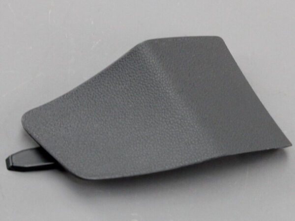 5H68677484PK - NEW VOLKSWAGEN GOLF MK8 CD1 REAR RIGHT INSPECTION COVER 5H68677484PK ORIGINAL