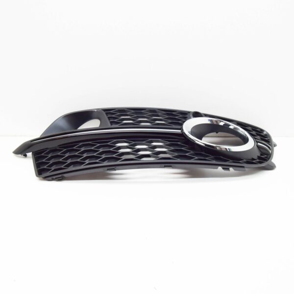8R0807682QBJI - NEW AUDI Q5 8R FRONT RIGHT BUMPER AIR GUIDE GRILLE 8R0807682QBJI ORIGINAL