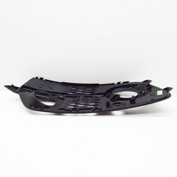 8R0807682QBJI - NEW AUDI Q5 8R FRONT RIGHT BUMPER AIR GUIDE GRILLE 8R0807682QBJI ORIGINAL