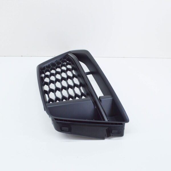 8S0807682BT94 - NEW AUDI TT FV 8S FRONT RIGHT AIR GUIDE GRILLE 8S0807682BT94 ORIGINAL