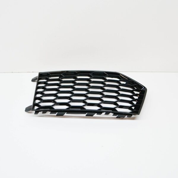 8U0807681GT94 - NEW AUDI RSQ3 8U FRONT BUMPER LEFT GRILLE 8U0807681GT94 2016