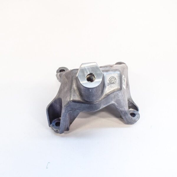 8W0199307L - AUDI A4 S4 Left Side Engine Bracket B9 3.0 Petrol 260kw 8W0199307L ORIGINAL