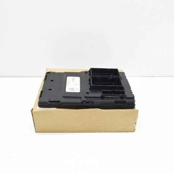 8W1907063N - NEW AUDI A4 AVANT B9 COMFORT CONTROL UNIT 8W1907063N ORIGINAL