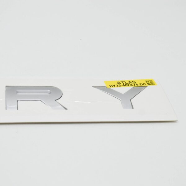 LR083093 - LAND ROVER DISCOVERY V L462 Rear Trunk Bootlid Badge VERY LR083093 ORIGINAL