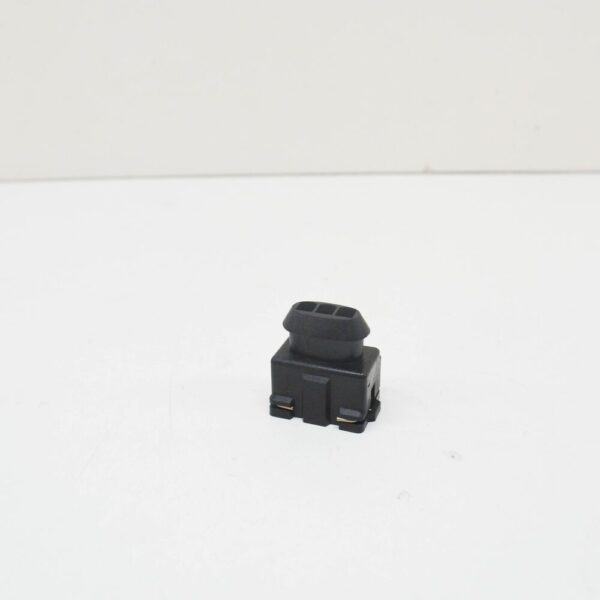 022906233B - PORSCHE 968 3-Pole Housing Connector 022906233B NEW GENUINE