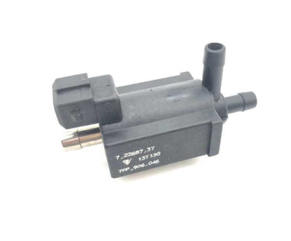 7PP906046 - Porsche Macan 95b diverter valve 7PP.906.046 7PP906046 NEW ORIGINAL