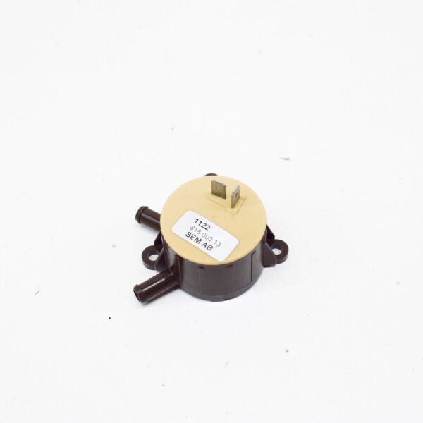 95160611700 - PORSCHE 944 Fuel Injection Enrichment Valve 95160611700 NEW