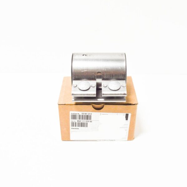 95811122000 - PORSCHE CAYENNE 92A Muffler Clamp 95811122000 NEW GENUINE