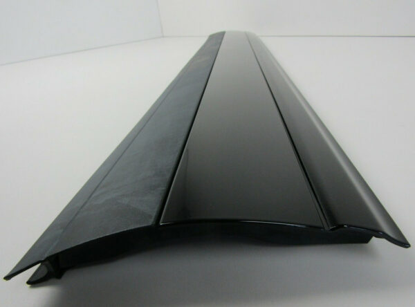 95855978713G2X - Porsche Cayenne 92A door strip front left bottom 99855978713G2X NEW ORIGINAL