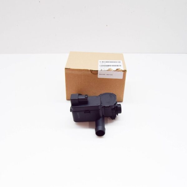95857281000 - PORSCHE CAYENNE 92A Heater Valve 95857281000 NEW