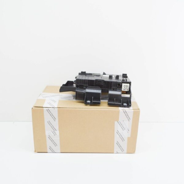 95861030800 - PORSCHE CAYENNE 92A Potential Distributor 95861030800 NEW