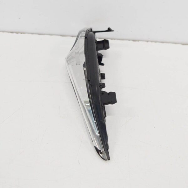 95863110110 - PORSCHE CAYENNE 92A Left Fender Turn Signal 95863110110 NEW GENUINE +