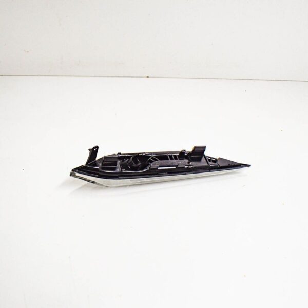95863110200 - PORSCHE Cayenne 92A Front Right Wing Fender Indicator 95863110200 NEW OEM